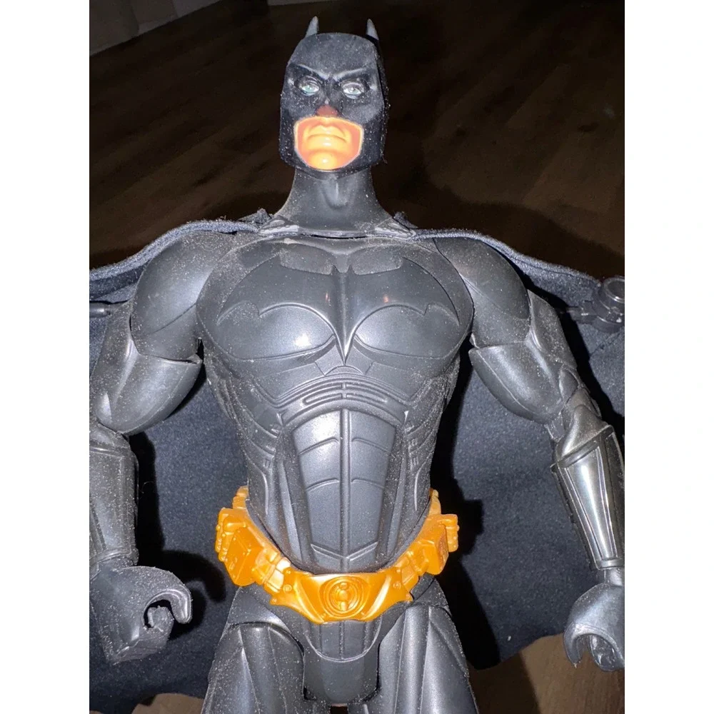 2005 Mattel DC Batman Begins W/ Fabric Cape by‎ DC Comics 14